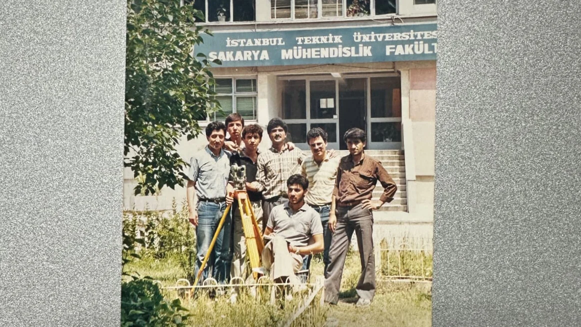 Eğitim ve İlk Adımlar